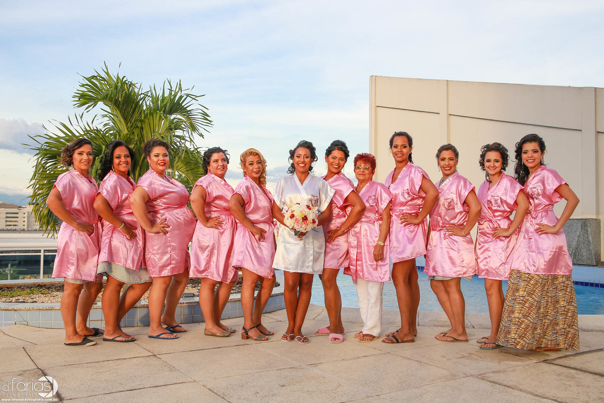 fotografo, fotografia, casamento, wedding, nova iguacu, mercure hotel, making of, portal das aguas, noiva, noivo, madrinhas, robe de madrinhas, buque, emoção, fotos de casamento, 