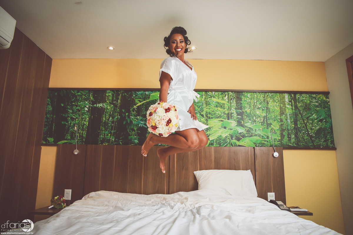 fotografo, fotografia, casamento, wedding, nova iguacu, mercure hotel, making of, portal das aguas, noiva, noivo, madrinhas, robe de madrinhas, buque, emoção, fotos de casamento, 