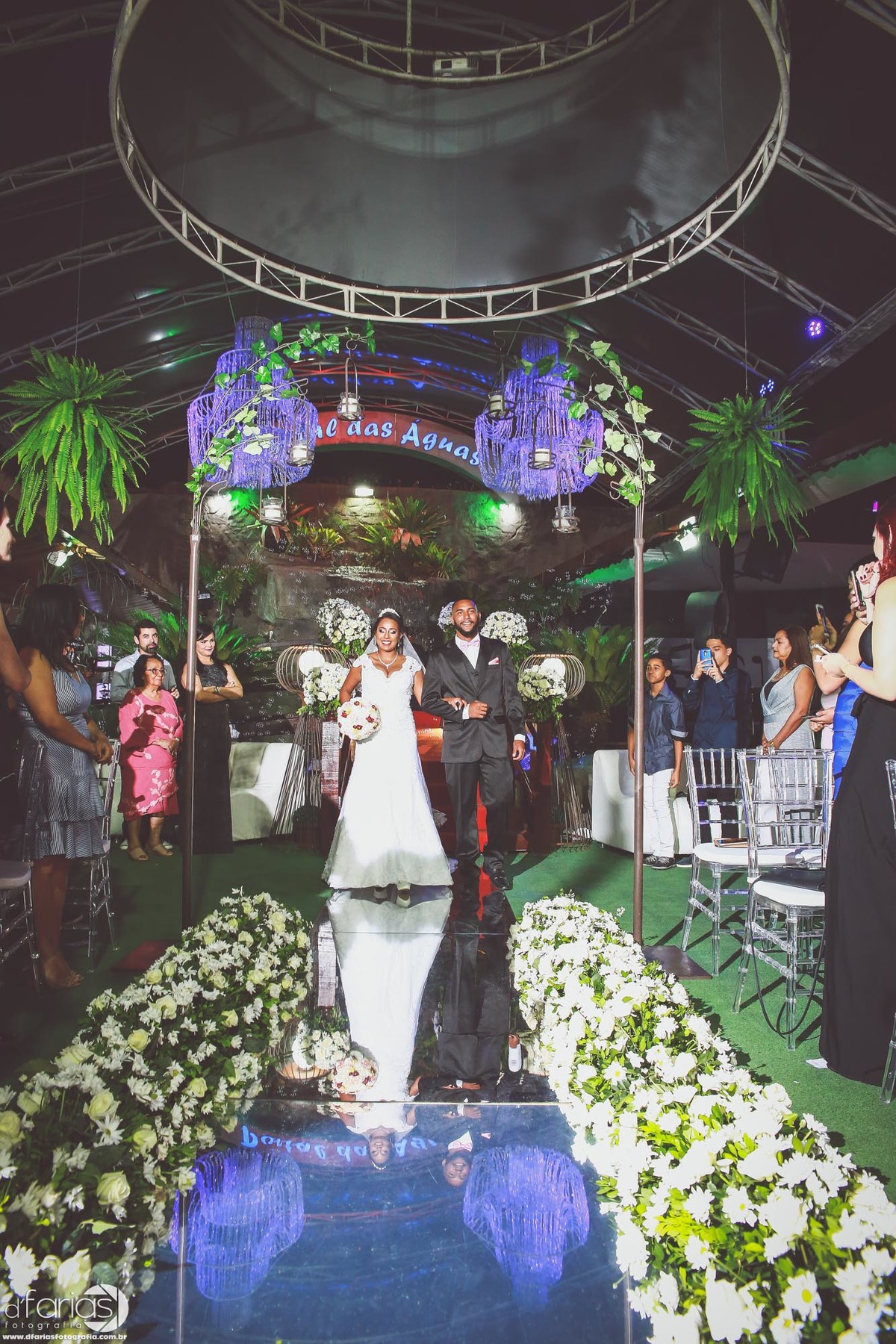 fotografo, fotografia, casamento, wedding, nova iguacu, mercure hotel, making of, portal das aguas, noiva, noivo, madrinhas, robe de madrinhas, buque, emoção, fotos de casamento, 