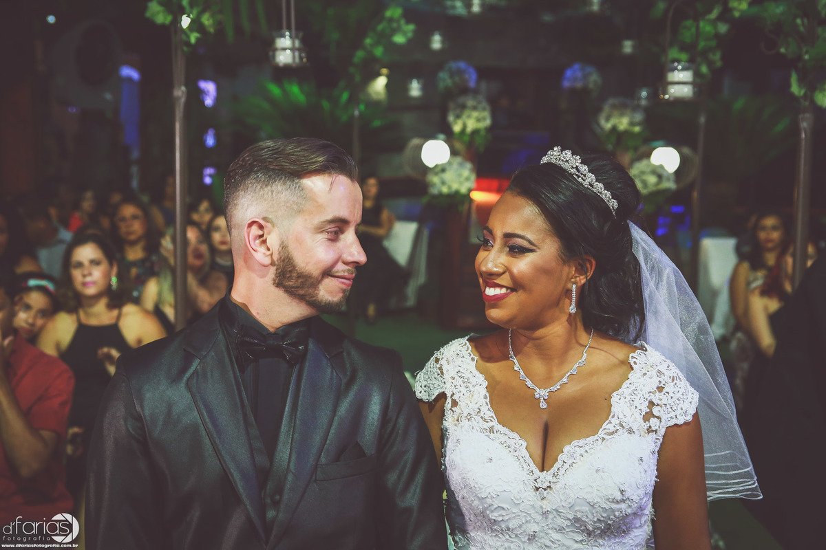 fotografo, fotografia, casamento, wedding, nova iguacu, mercure hotel, making of, portal das aguas, noiva, noivo, madrinhas, robe de madrinhas, buque, emoção, fotos de casamento, 