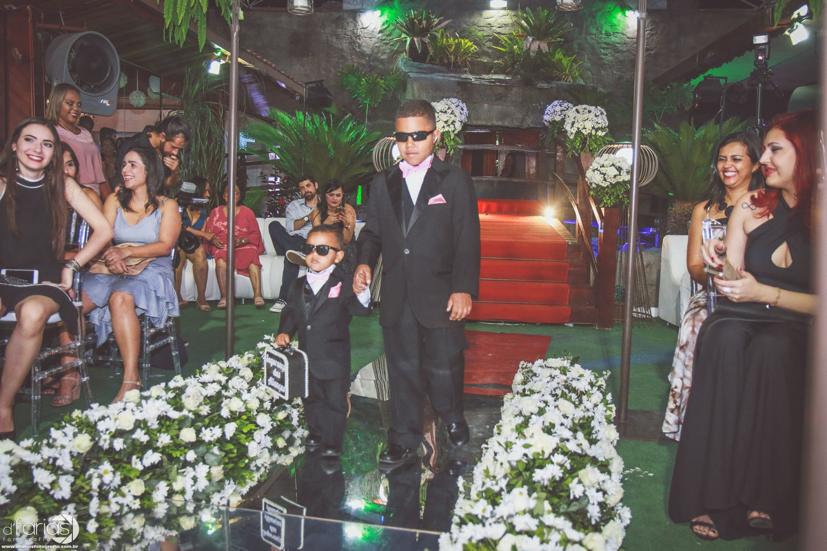 fotografo, fotografia, casamento, wedding, nova iguacu, mercure hotel, making of, portal das aguas, noiva, noivo, madrinhas, robe de madrinhas, buque, emoção, fotos de casamento, 