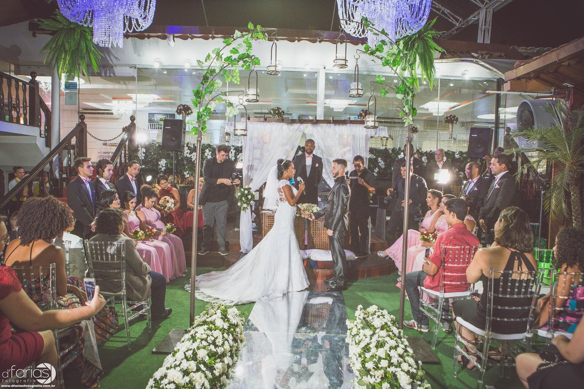 fotografo, fotografia, casamento, wedding, nova iguacu, mercure hotel, making of, portal das aguas, noiva, noivo, madrinhas, robe de madrinhas, buque, emoção, fotos de casamento, 