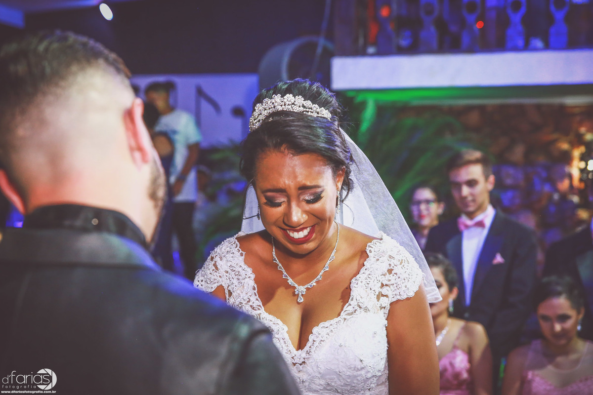 fotografo, fotografia, casamento, wedding, nova iguacu, mercure hotel, making of, portal das aguas, noiva, noivo, madrinhas, robe de madrinhas, buque, emoção, fotos de casamento, 