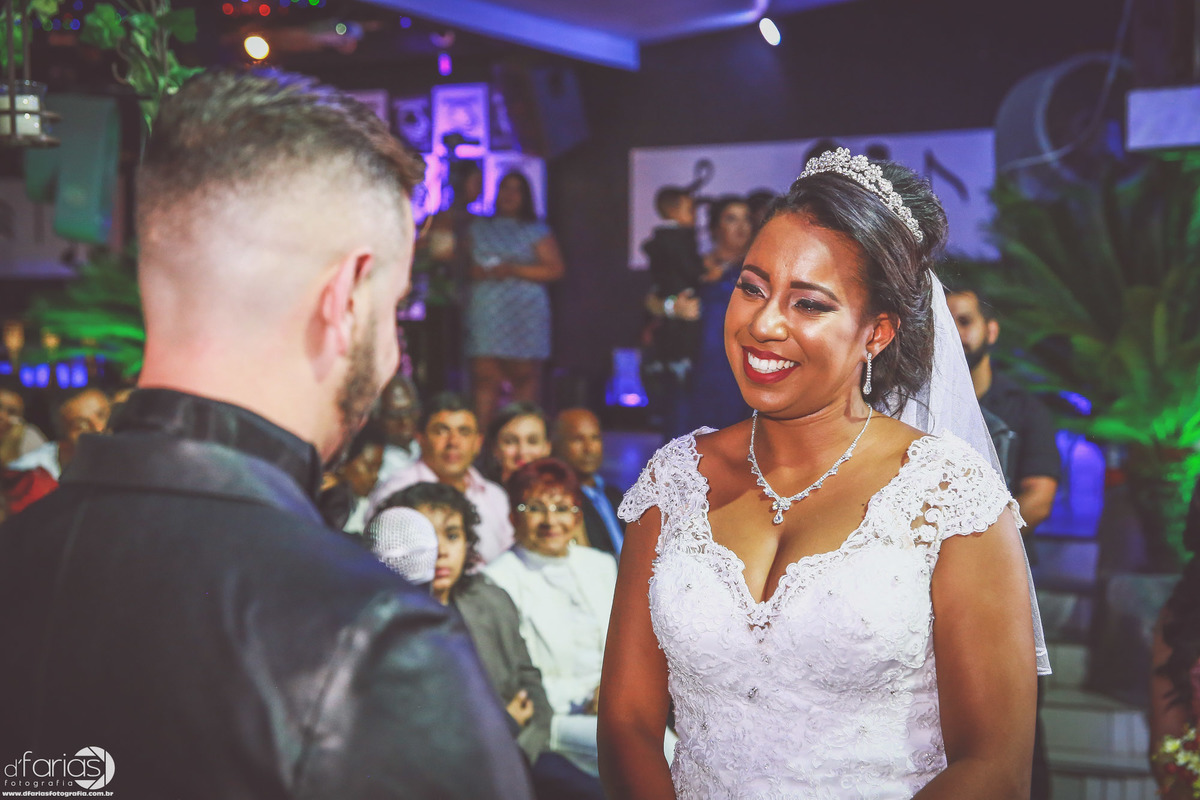 fotografo, fotografia, casamento, wedding, nova iguacu, mercure hotel, making of, portal das aguas, noiva, noivo, madrinhas, robe de madrinhas, buque, emoção, fotos de casamento, 