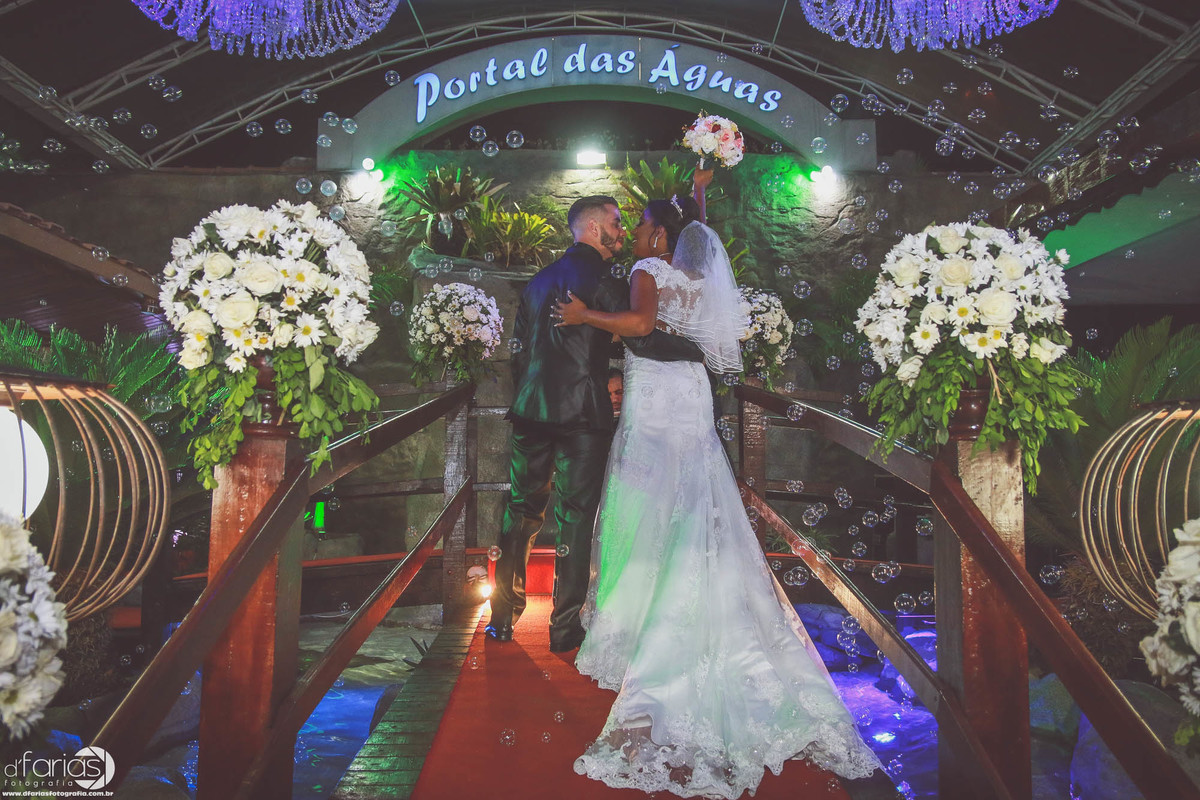 fotografo, fotografia, casamento, wedding, nova iguacu, mercure hotel, making of, portal das aguas, noiva, noivo, madrinhas, robe de madrinhas, buque, emoção, fotos de casamento, 