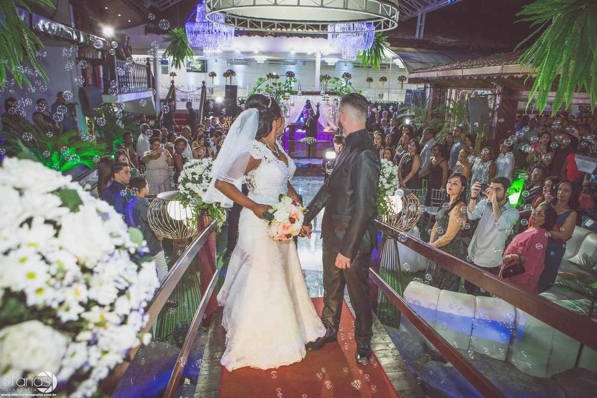 fotografo, fotografia, casamento, wedding, nova iguacu, mercure hotel, making of, portal das aguas, noiva, noivo, madrinhas, robe de madrinhas, buque, emoção, fotos de casamento, 