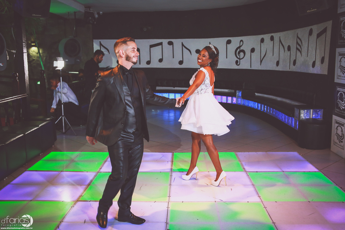 fotografo, fotografia, casamento, wedding, nova iguacu, mercure hotel, making of, portal das aguas, noiva, noivo, madrinhas, robe de madrinhas, buque, emoção, fotos de casamento, 