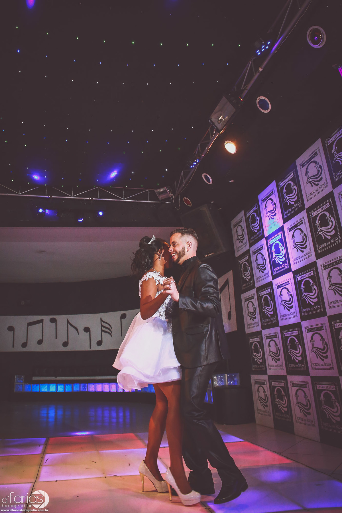 fotografo, fotografia, casamento, wedding, nova iguacu, mercure hotel, making of, portal das aguas, noiva, noivo, madrinhas, robe de madrinhas, buque, emoção, fotos de casamento, 