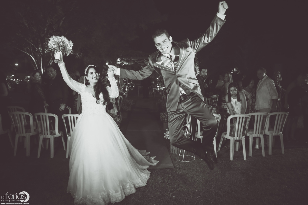 casamento noiva noivo sitio pedaco do paraiso fotografia fotografo vargem grande rio de janeiro casamento ao ar livre  making of vestido de noiva dfarias fotografia