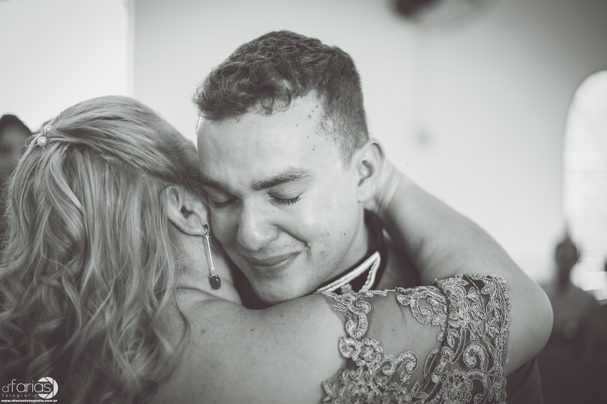 alianca casamento fotografia fotografo ariel enrolados militar dfarias fotografia buque vestido making of jesuitas ponte noivo chorandoalianca casamento fotografia fotografo ariel enrolados militar dfarias fotografia buque vestido making of jesuitas ponte