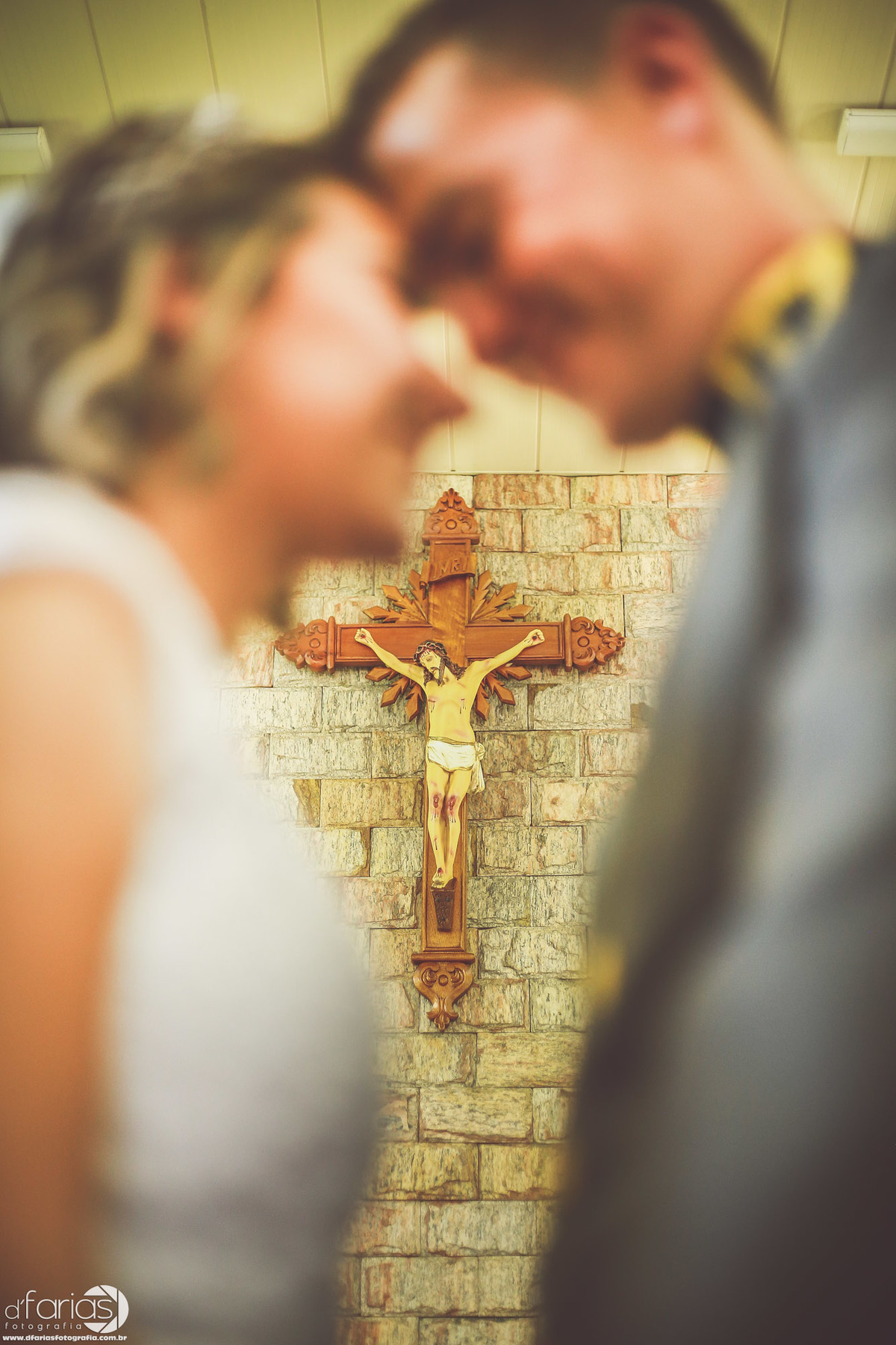 alianca casamento fotografia fotografo ariel enrolados militar dfarias fotografia buque vestido making of jesuitas ponte noivo chorando