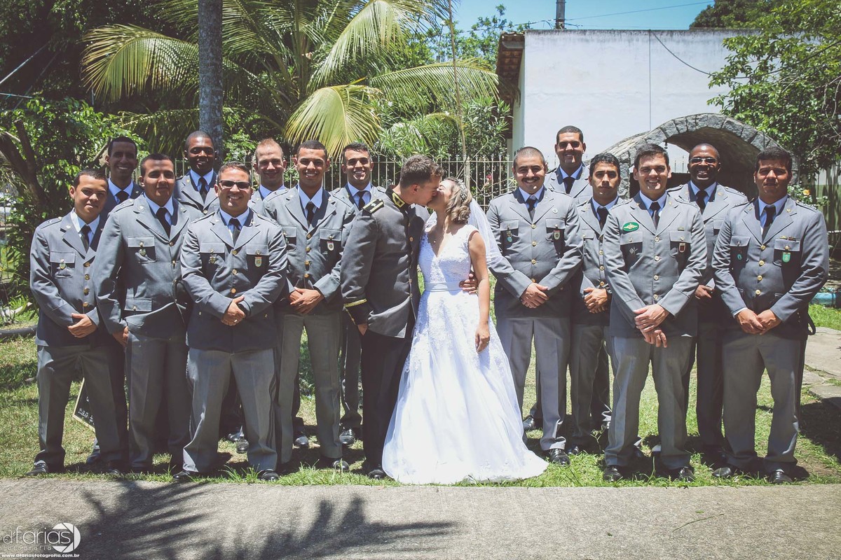 alianca casamento fotografia fotografo ariel enrolados militar dfarias fotografia buque vestido making of jesuitas ponte noivo chorando