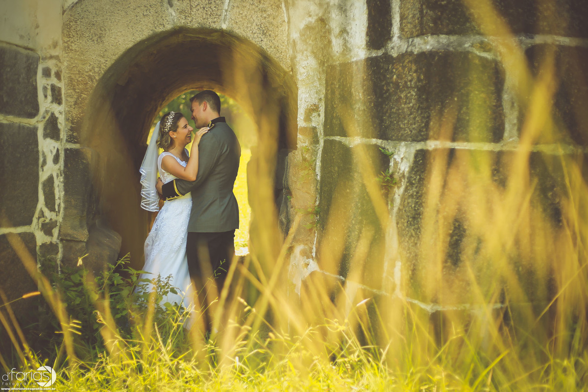 alianca casamento fotografia fotografo ariel enrolados militar dfarias fotografia buque vestido making of jesuitas ponte noivo chorando
