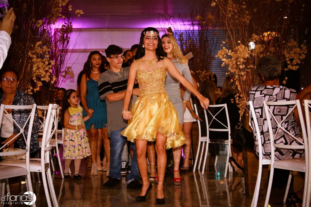 15 anos - debutante - fotógrafo - Sítio Martins Eventos - cosmos - campo grande - rio de janeiro - fotos - making of