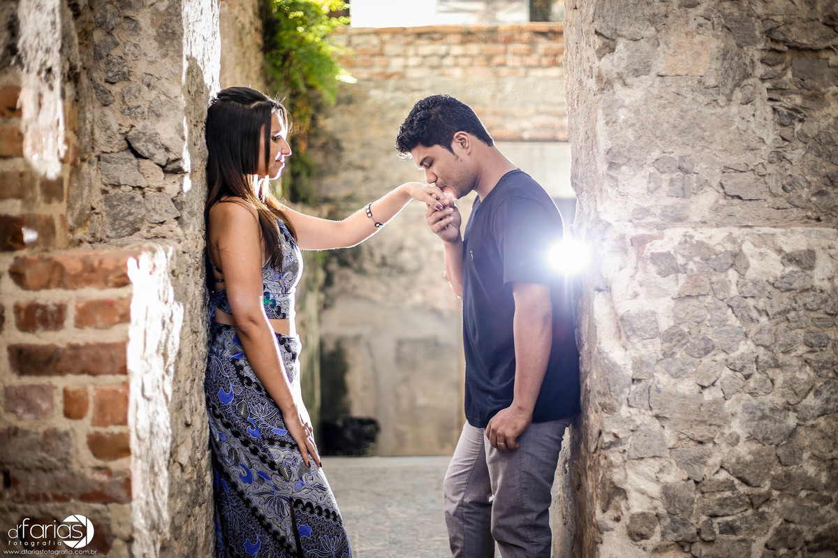 pre wedding - ensaio externo - fotografia - casamento - parque das ruinas - santa tereza - fotografo - lapa - arcos da lapa - escadaria selaron - fotos diferentes - fotos criativas