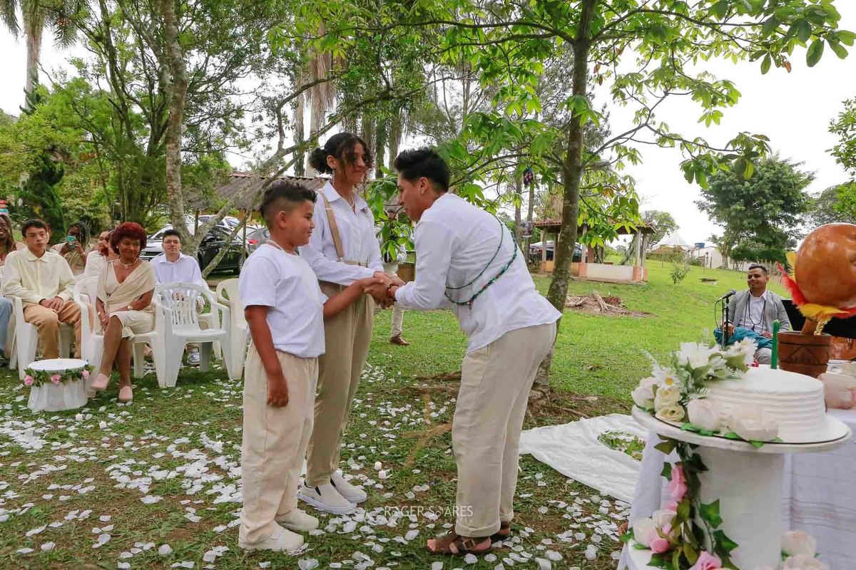 casamento espiritualista SP, cerimonia na natureza, sitio ITA represa, fotos casamento Riacho Grande, Roger Soares fotografo, registro de casamento, casamento afirmativo, fotos de noivas, Instituto Transcendental da Ayahuasca, foto de amor