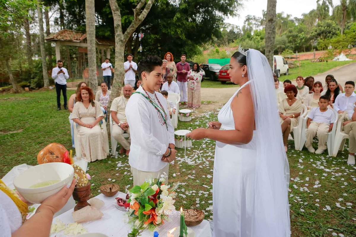 casamento espiritualista SP, cerimonia na natureza, sitio ITA represa, fotos casamento Riacho Grande, Roger Soares fotografo, registro de casamento, casamento afirmativo, fotos de noivas, Instituto Transcendental da Ayahuasca, foto de amor