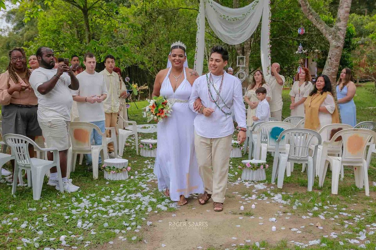 fotos de casamento, casamento espiritualista, sitio ITA, Riacho Grande, represa, fotografo Roger Soares, galeria de fotos de noivas, cerimonia ao ar livre, fotos de casamento sensiveis, celebração do amor, Instituto Ayahuasca