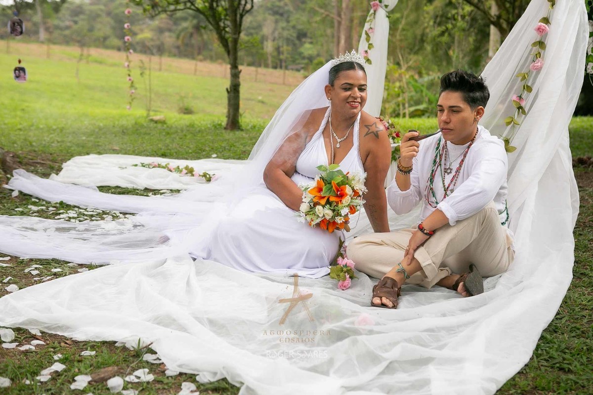 dia da noiva, makingof, musica xamanica, violino, violao, casamento espiritualista, fotos making of, sitio do ITA, fotografo Roger Soares, casamento Thais e Naty, Riacho Grande, musica para casamento, cerimonia espiritualista, galeria de fotos