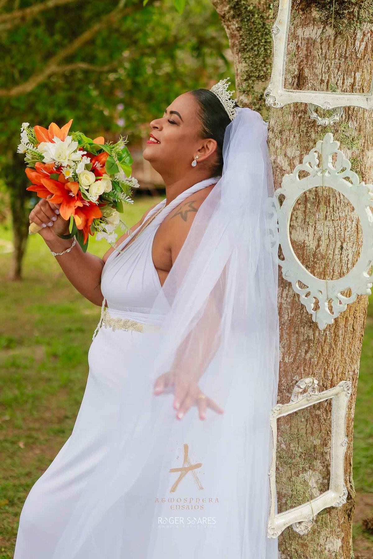 makingof noiva, dia da noiva casamento, violino e violao, musica xamanica casamento, Roger Soares fotografia, sitio ITA represa, matrimonio espiritualista, fotos preparativos noiva, trilha sonora casamento, Riacho Grande, Thais e Naty