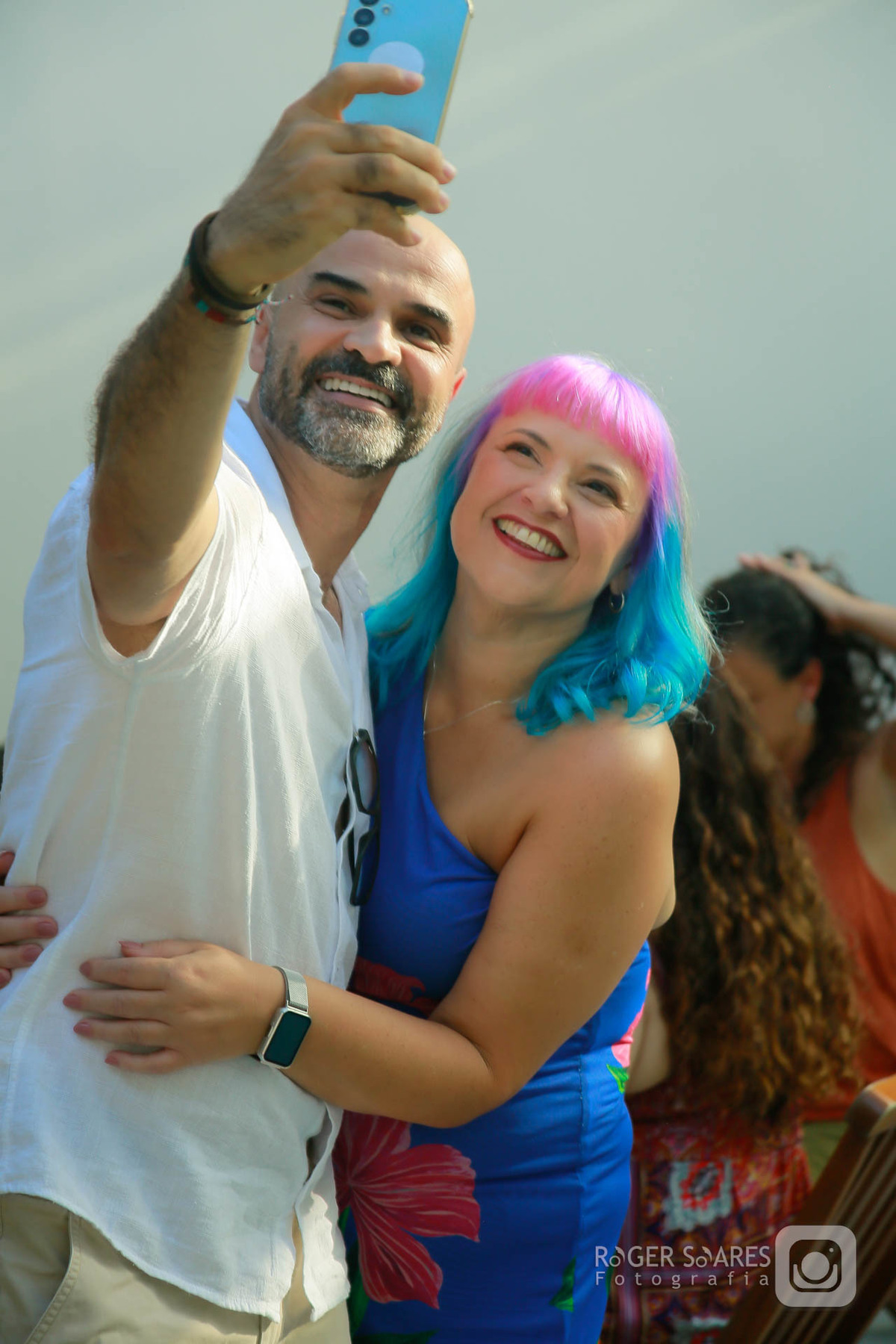 Roger Soares, fotógrafo de festa de aniversário, fotos de aniversário de 50 anos, fotógrafo para churrasco e piscina, fotografia de eventos sociais, ensaio de família 50+, fotografia de celebração, fotos de aniversário feminino