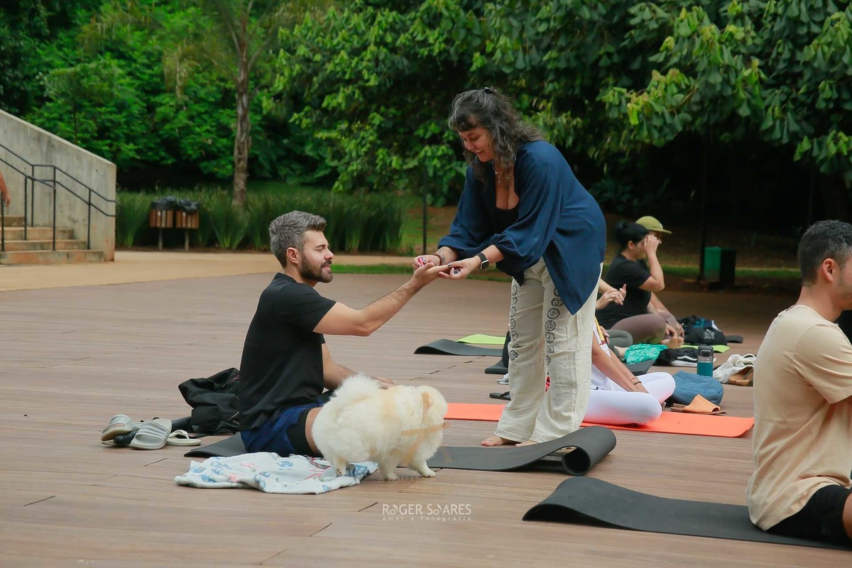 fotografia de yoga, fotografo de yoga, ensaio de yoga, cobertura de eventos de yoga, fotografia lifestyle, fotos ao ar livre, fotografia de bem estar, roger soares fotografo, registro de retiros, fotos de asanas, fotografia de saude