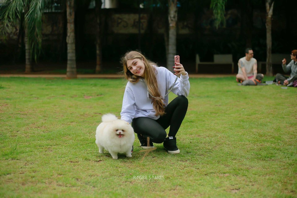 yoga e natureza, conexao e bem estar, pratica integrativa, estilo de vida saudavel, momentos colaborativos, energia e movimento, saude e vitalidade, registros de qualidade de vida, encontros ao ar livre, essencia e presenca