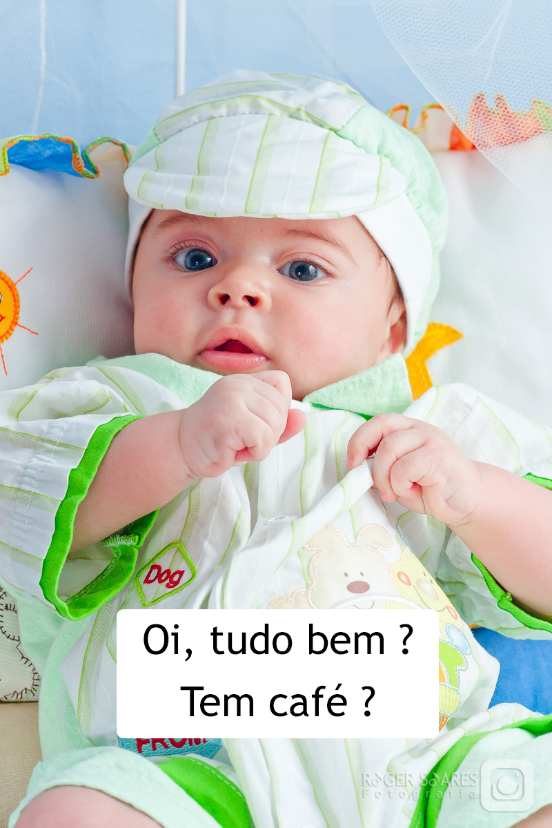 fotografia documental familia criança crianças infância escola infantil casa lar cama sofá brinquedos banho bola banheiro banheira sabonete espuma cabelo molhado papai mamãe filho filha filhos amor carinho alegria casal bebe berço fralda xixi neném vida