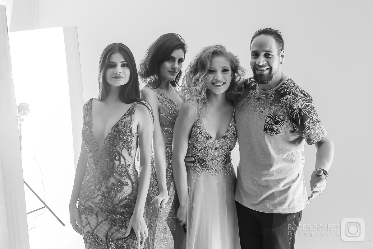 vestidos e-commerce venda eletrónica moda fotografia retrato estúdio fotográfico alta costura locação luxo modelos modelo makeup hair modelagem vestuário roupas fotografo profissional makingof modelos #rogersoaresfotografia 