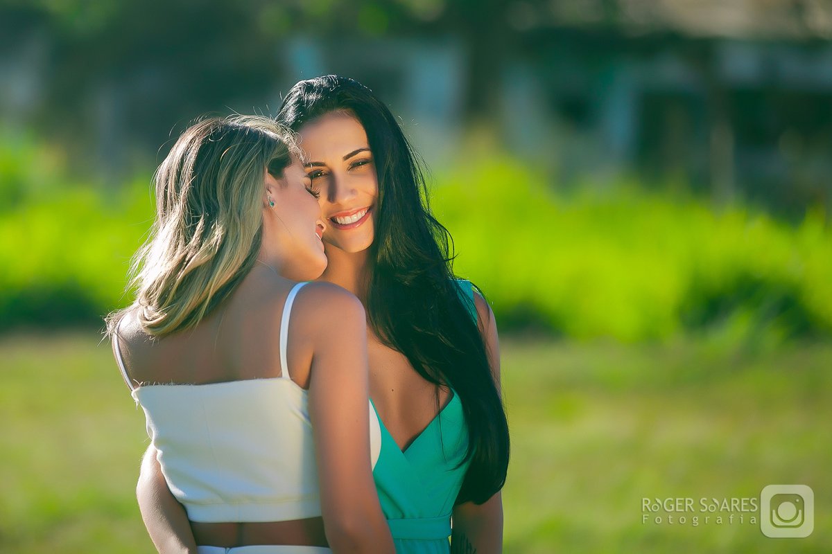 colo aconchego calor carinho amor natiza ensaio de casal gay homoafetivo mulheres lindas roger soares fotografia