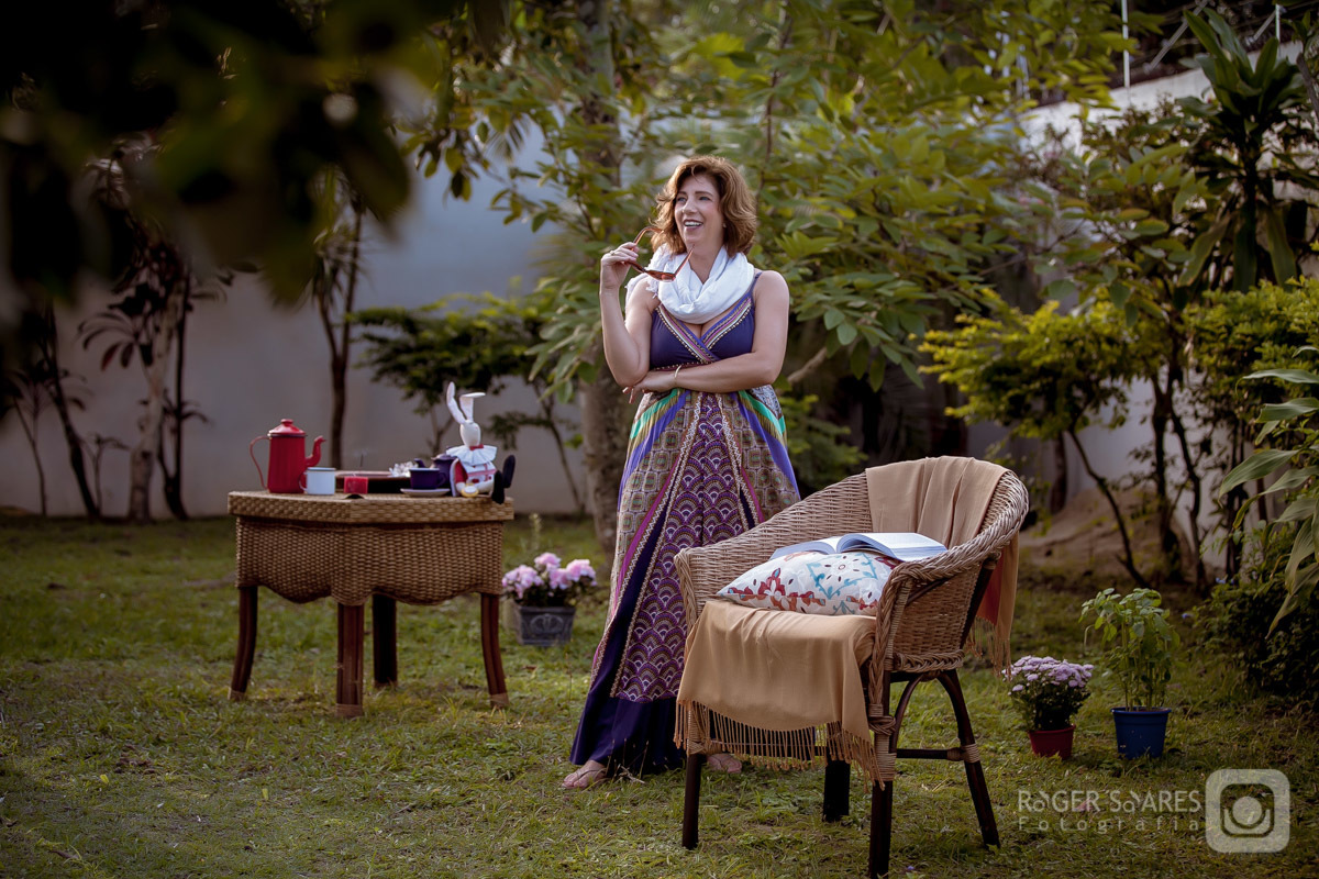  retratos profissionais fotos linkedin rogersoaresfotografia book profissional  neuropsicologia editorial pose moda mulher liberal praia jardim liberdade empoderamento empresária felicidades riqueza nobre madeira cadeiras natureza