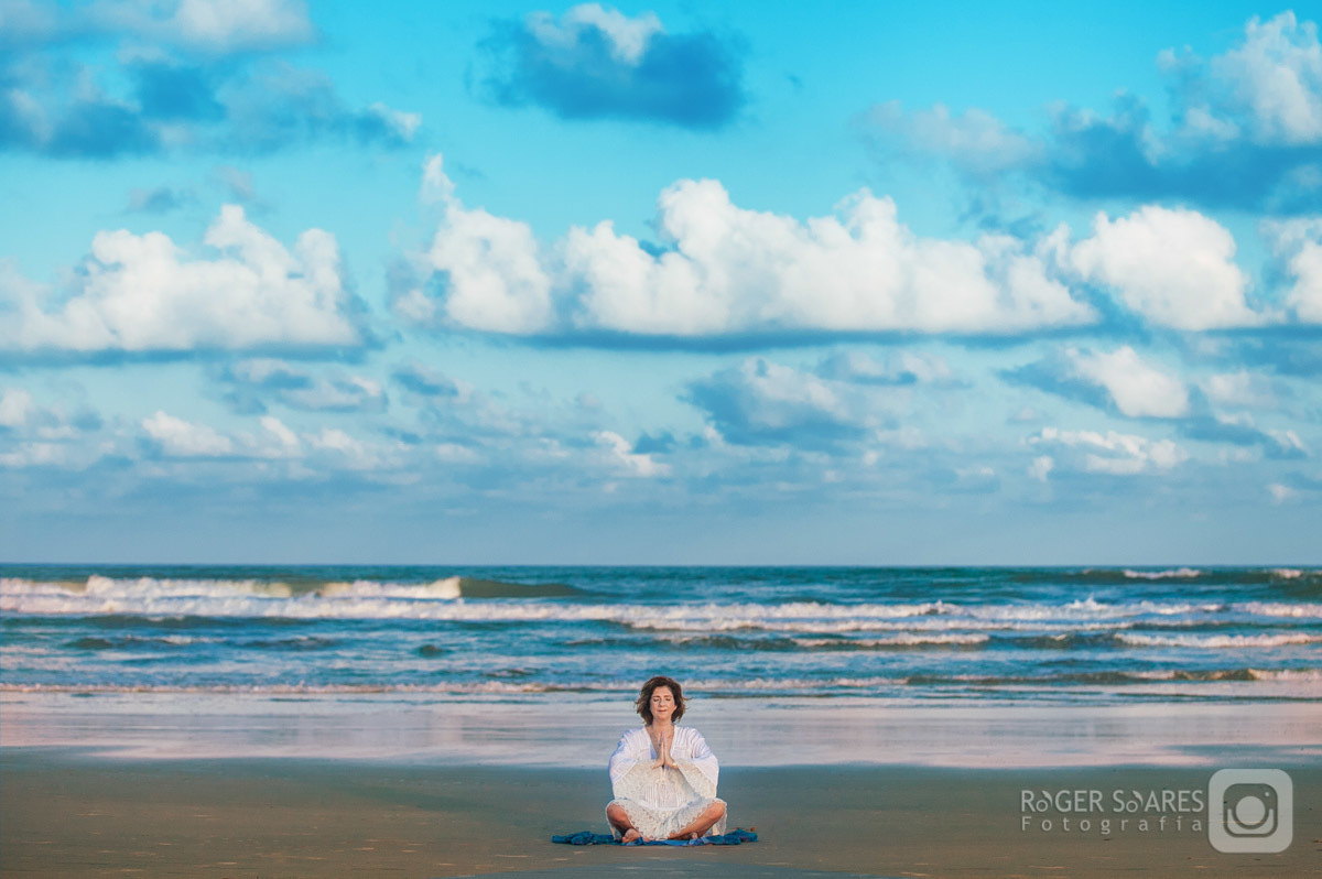  retratos profissionais fotos linkedin rogersoaresfotografia book profissional  neuropsicologia editorial pose moda mulher liberal praia jardim liberdade empoderamento empresária felicidades riqueza nobre mar azul ceu espiritualidade horizonte além deus