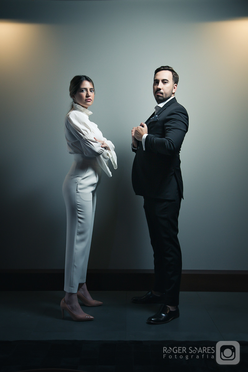 Retratos Profissionais Empresariais Sócios CEO CEFO Diretoria Diretores Proprietários Casal Fotos em Estúdio Fotográfico Portfólio Advogados Advocacia Direito Agronegócio Fotos Posadas Revista Editorial
