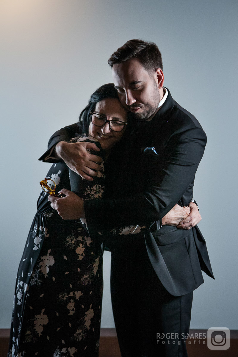 Retratos Profissionais Empresariais Sócios CEO CEFO Diretoria Diretores Proprietários Casal Fotos em Estúdio Fotográfico Portfólio Advogados Advocacia Direito Agronegócio Fotos Posadas Revista Editorial Mãe