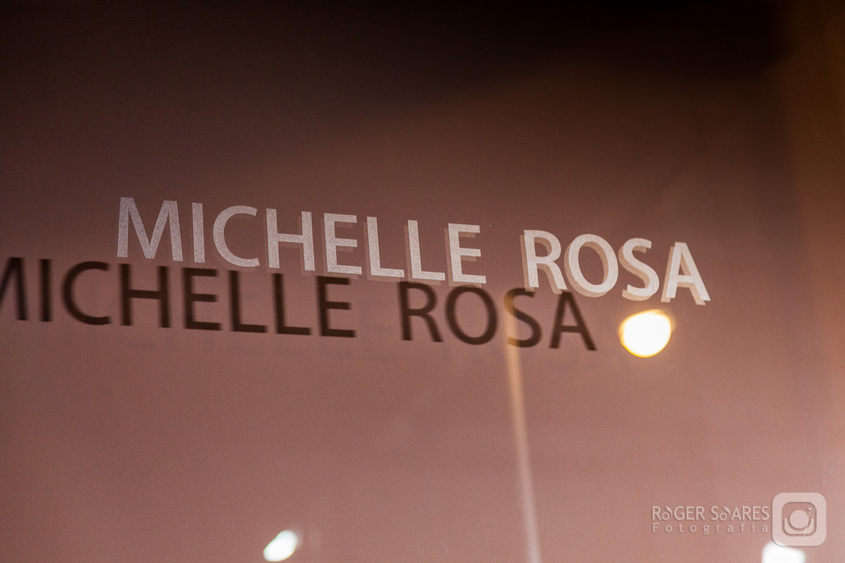 Sala Hall de Entrada Recepção Logotipo Marca Desing de Interiores Decoração Flores Mesas Tampos Sofá reunião Advogados Advocacia Direito Prédio Torre Empresarial Nestle Avenida das Nações Unidas Marginal Pinheiros São Paulo Capital Caneta Montblanc