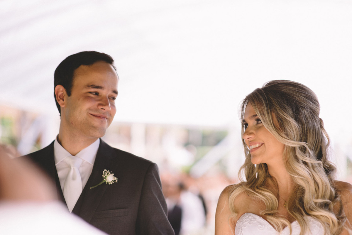 Vanessa e Murilo, Casamento Vanessa e Murilo, Casando em Campinas, Casamento Campinas, Studium Cabelos, Lincoln Ferreira, Guilherme Pontes, Camila Pontes, Triton Filmes, Portal Girassol, Portal Girassol Campinas, Casamento no Campo, Reverendo Sérgi