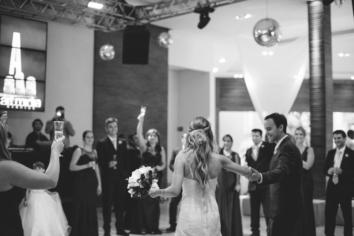 Vanessa e Murilo, Casamento Vanessa e Murilo, Casando em Campinas, Casamento Campinas, Studium Cabelos, Lincoln Ferreira, Guilherme Pontes, Camila Pontes, Triton Filmes, Portal Girassol, Portal Girassol Campinas, Casamento no Campo, Reverendo Sérgi