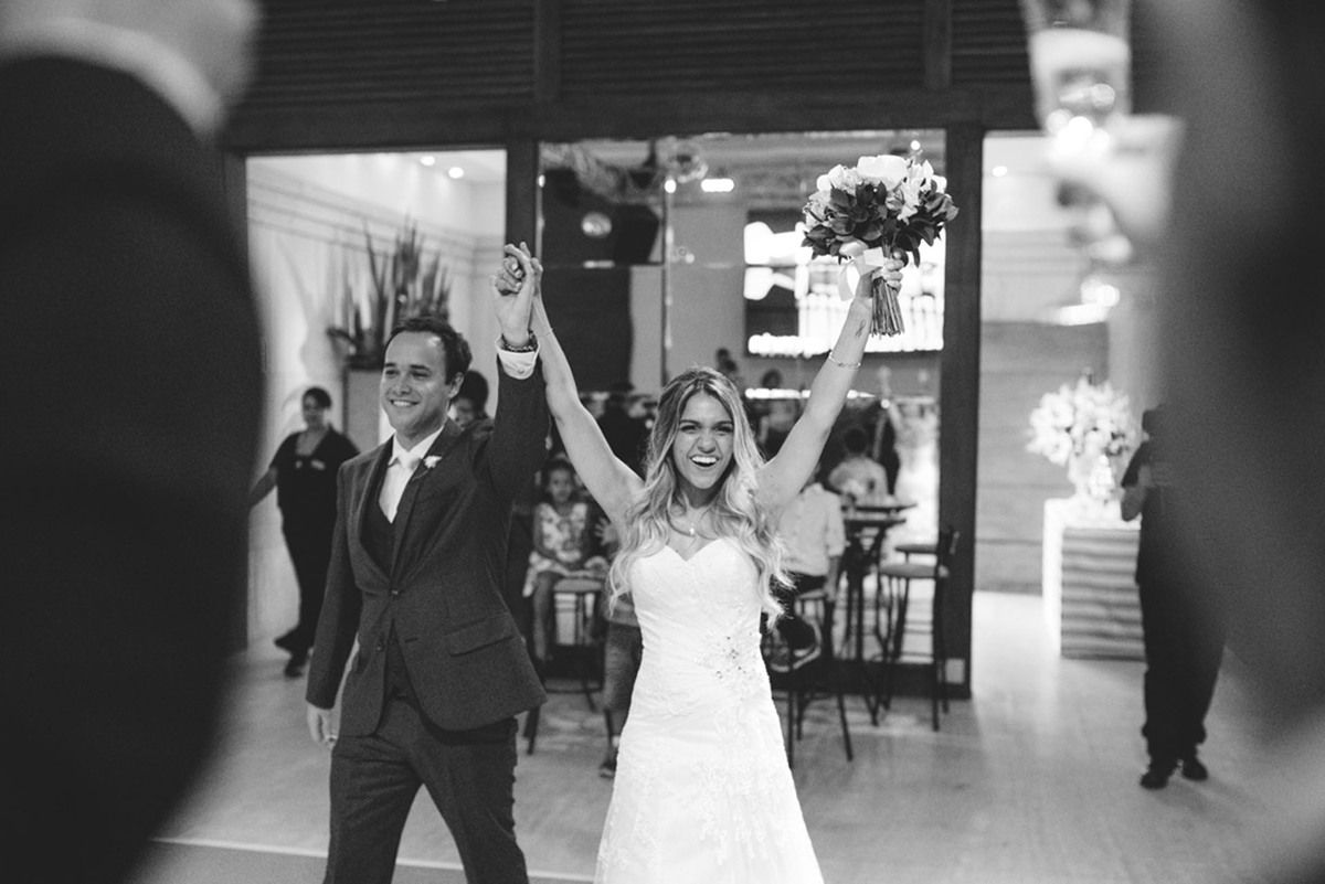 Vanessa e Murilo, Casamento Vanessa e Murilo, Casando em Campinas, Casamento Campinas, Studium Cabelos, Lincoln Ferreira, Guilherme Pontes, Camila Pontes, Triton Filmes, Portal Girassol, Portal Girassol Campinas, Casamento no Campo, Reverendo Sérgi