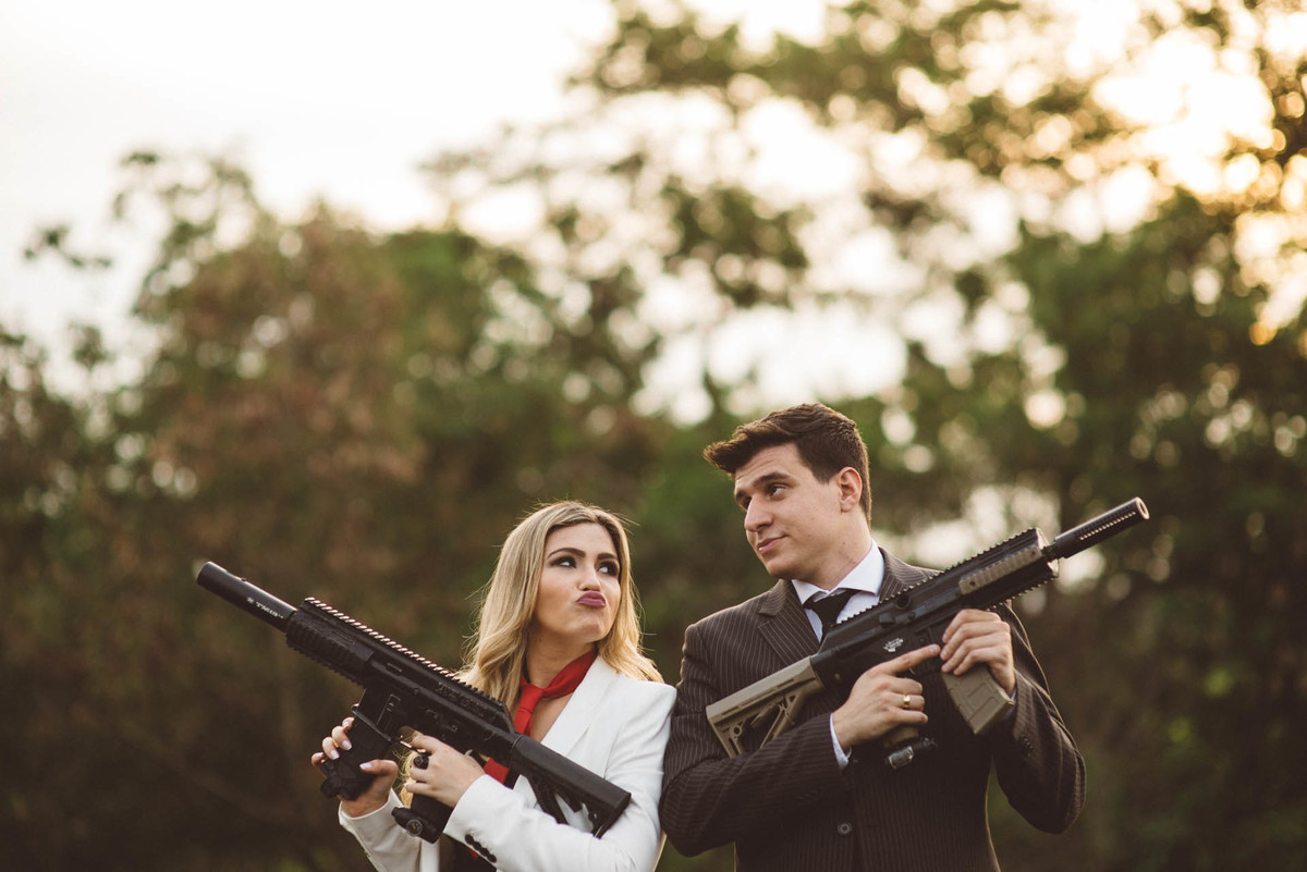 raffaella e vinícius, raffaelaevinicius, guilhermepontes, guilherme pontes, camilapontes, camila pontes, campinas, ensaio pré-casamento, precasamento, e-session, esession, casando, flaviacantusio, flavia cantusio, paintball, paint ball, pain