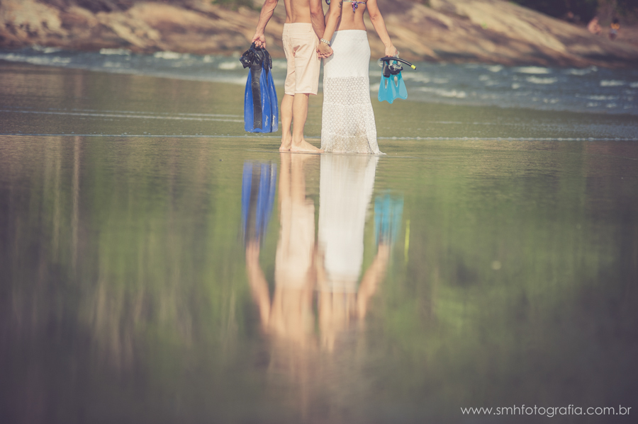 santos guaruja sp ensaio gestante praia mayla e felipe fotos de dia  luz sol por do sol veu beach pregnant session