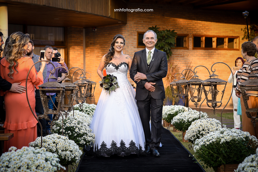 casamento bruna e geovani smh fotografia vila harmonia casamento de dia rock'n roll nova odessa sp entrada noiva