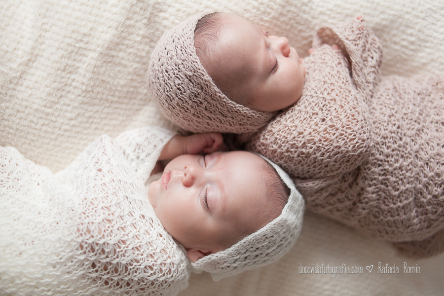 foto newborn gêmeos Caxias do Sul