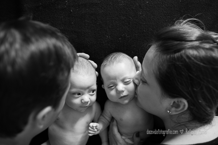 foto newborn gêmeos Caxias do Sul