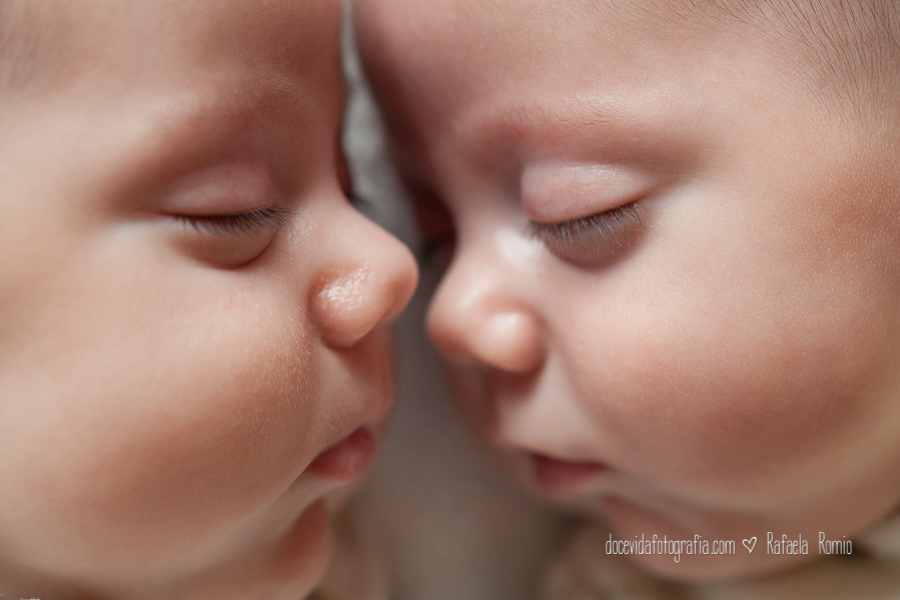ensaio foto newborn gêmeos Caxias do Sul