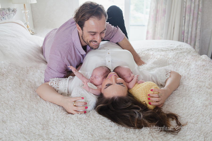 foto ensaio Newborn gêmeos Caxias do Sul