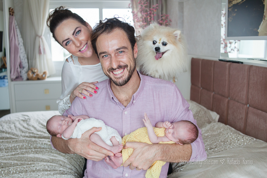 foto sessão Newborn gêmeos família Caxias do Sul