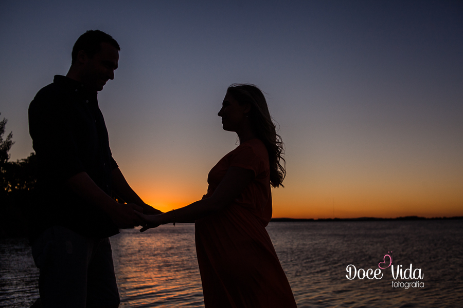 FOTO ENSAIO GESTANTE CASAL  POR DO SOL VELEIROS PORTO 