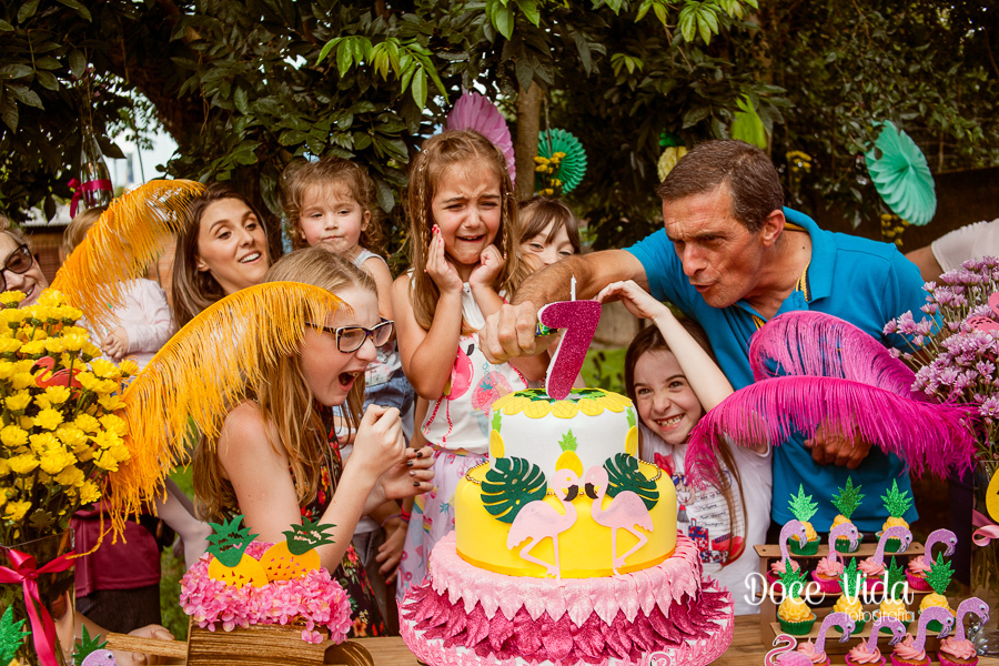 FOTOGRAFIA FESTA ANIVERSÁRIO INFANTIL PARABÉNS 7 ANOS