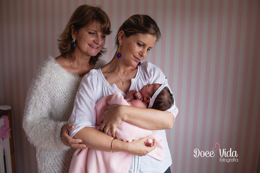 FOTOGRAFIA NEWBORN DOMICILIO ANGELINA DOCE VIDA CAXIAS DO SUL