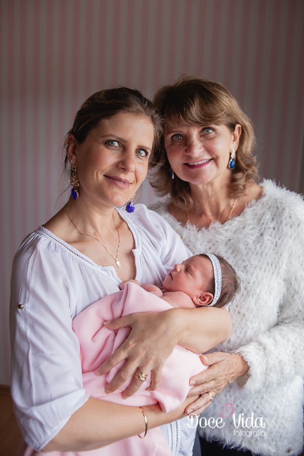 FOTOGRAFIA NEWBORN DOMICILIO ANGELINA DOCE VIDA CAXIAS DO SUL